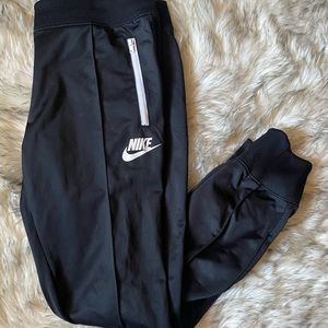 Nike joggers
